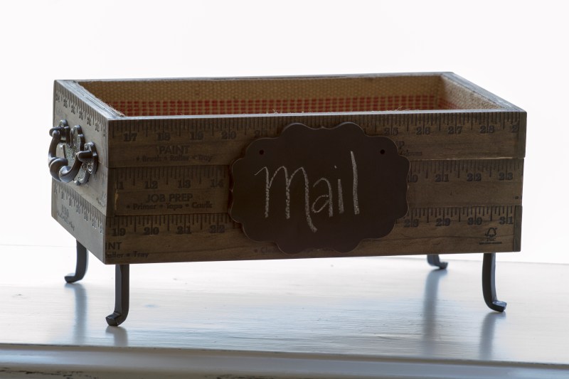 Yard Stick Box www.lifeatthecottage.com