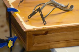 Coffee Table Turned Bench www.lifeatthecottage.com