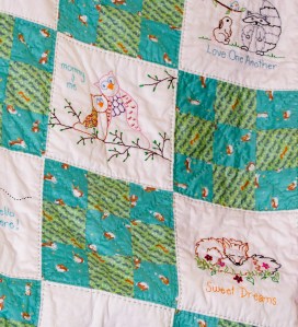 A woodland themed baby quilt www.lifeatthecottage.com
